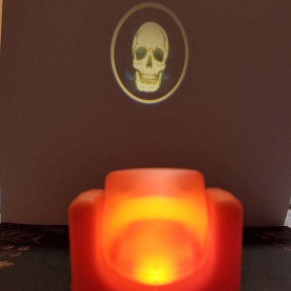LED projector light with skull image - Picture 5 of 12